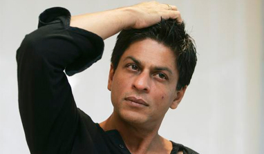 I sometimes become the inadvertent object of political leaders: Shah Rukh Khan